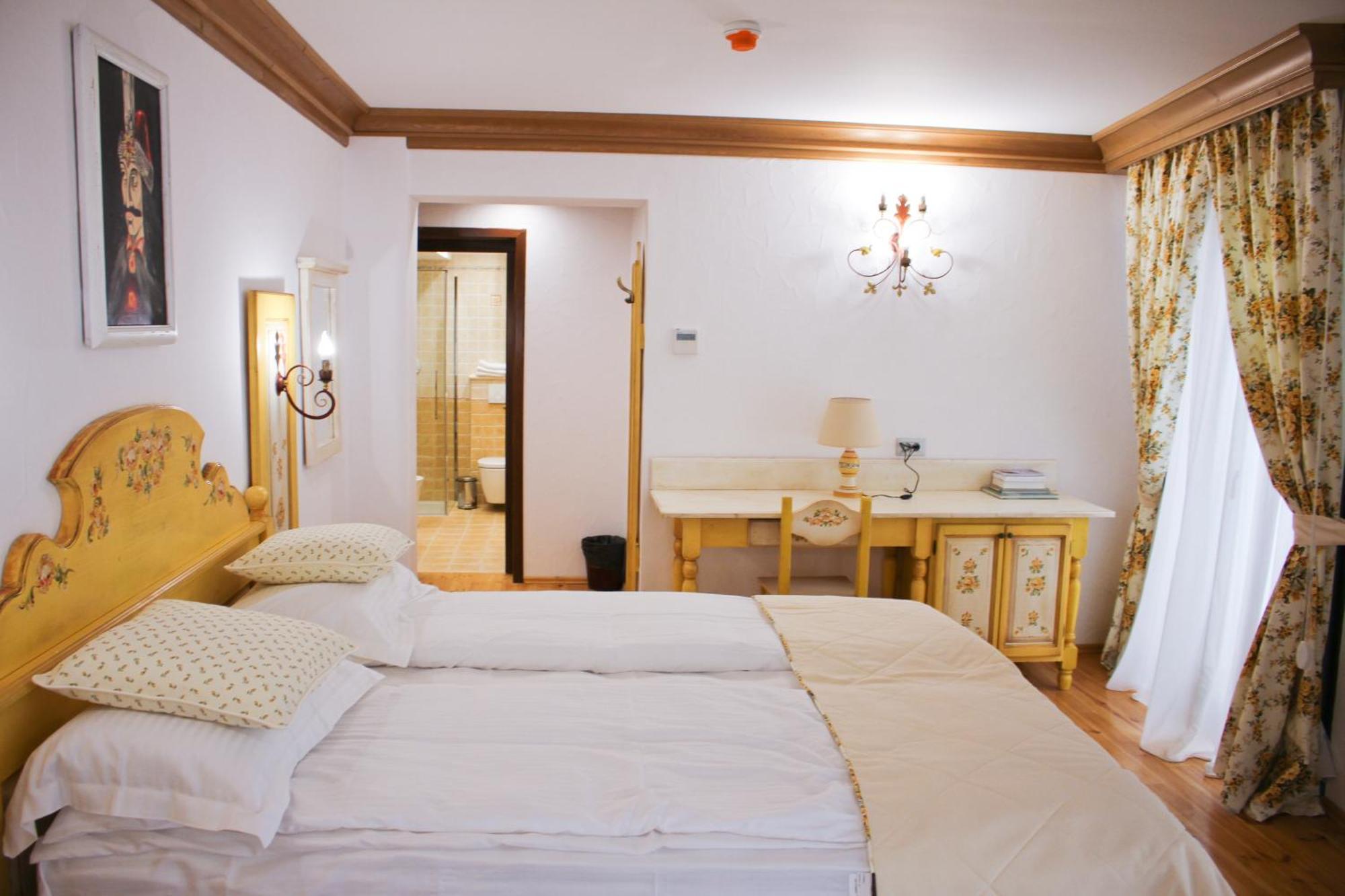 Casa Comana Boutique Hotel Bucarest Extérieur photo