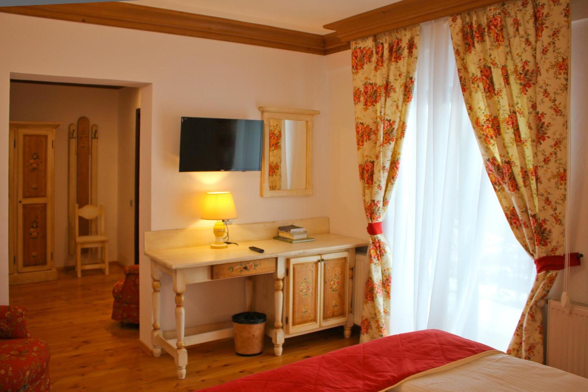 Casa Comana Boutique Hotel Bucarest Extérieur photo
