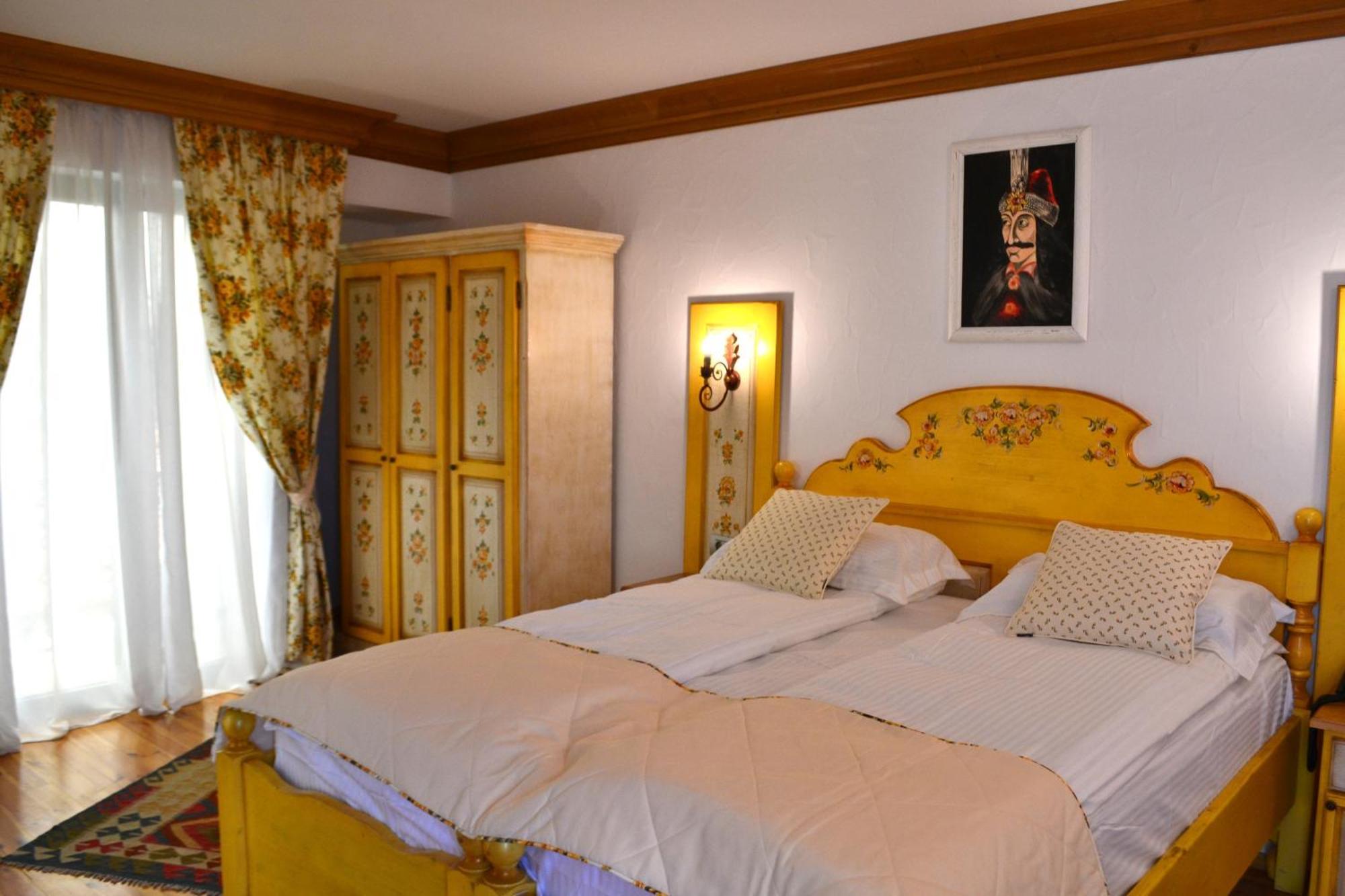 Casa Comana Boutique Hotel Bucarest Extérieur photo