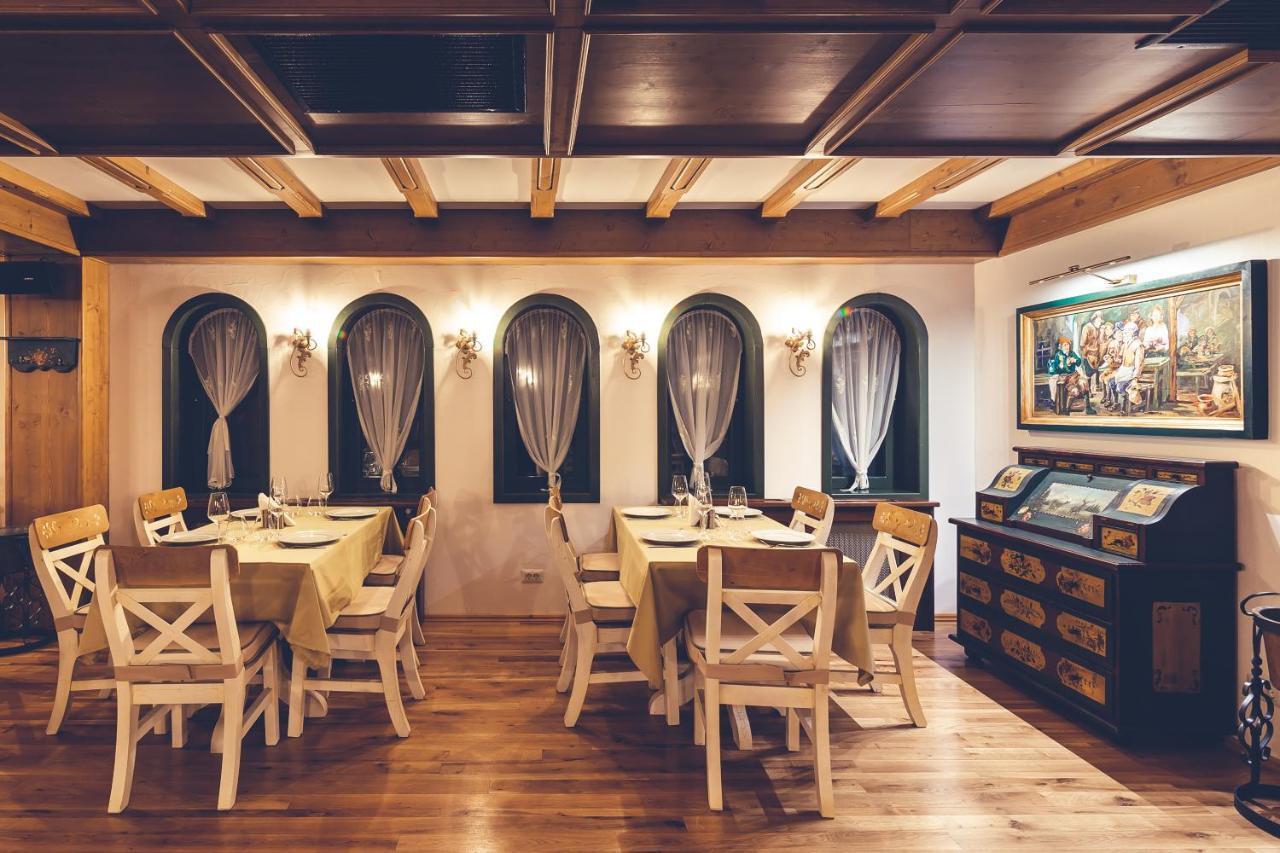 Casa Comana Boutique Hotel Bucarest Extérieur photo