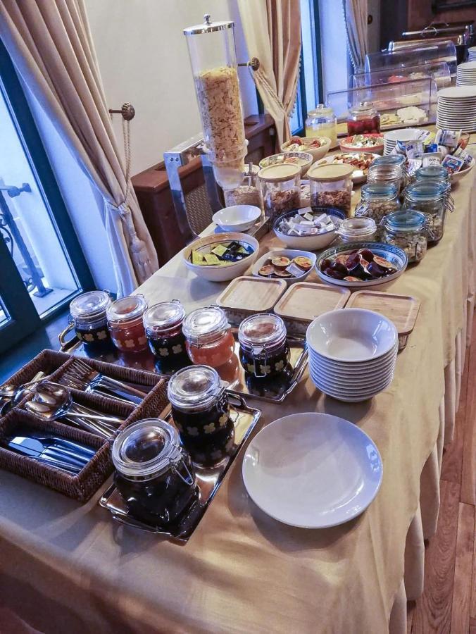Casa Comana Boutique Hotel Bucarest Extérieur photo